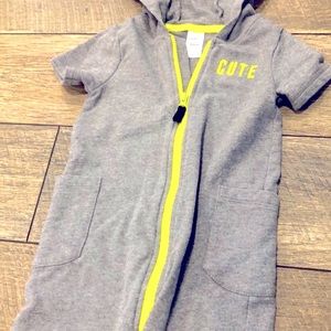 NWOT Carter’s CUTE short sleeve one piece bodysuit